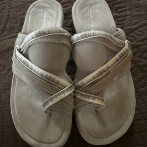Womens Merrell Sandals - worn once!  Size 9